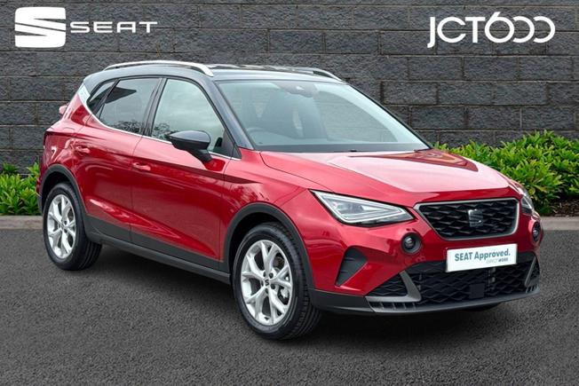 SEAT Arona Photo 1