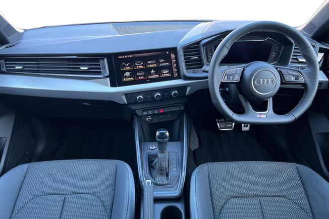 Audi A1 Photo 10