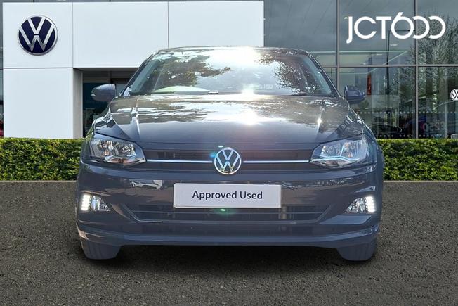 VOLKSWAGEN Polo Photo 8