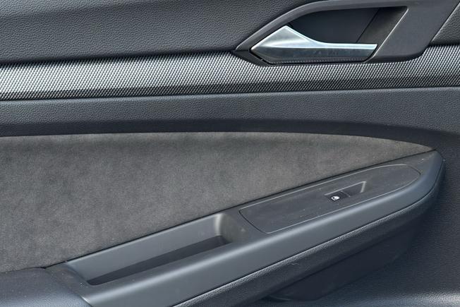 VOLKSWAGEN Golf Photo 43