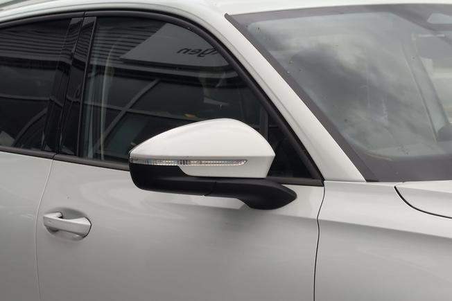 VOLKSWAGEN Tiguan Photo 20