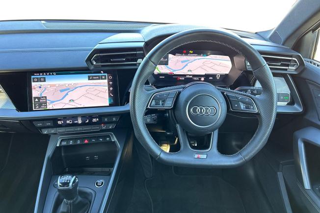 AUDI A3 Photo 11