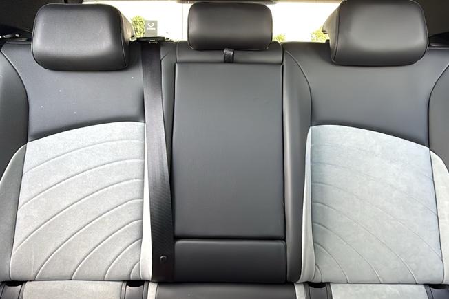 VOLKSWAGEN ID.3 Photo 41