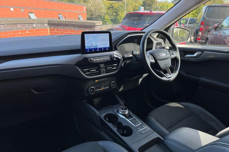 Ford Kuga Photo autoimg-1c48f59981a314f911ab6b145d8c531eddabcbd9.jpg