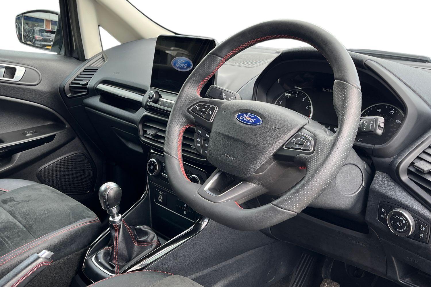 Ford ECOSPORT Photo 8