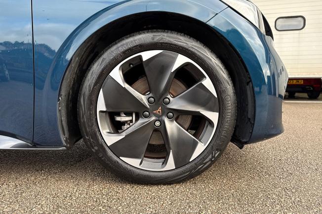 CUPRA Born Photo 5