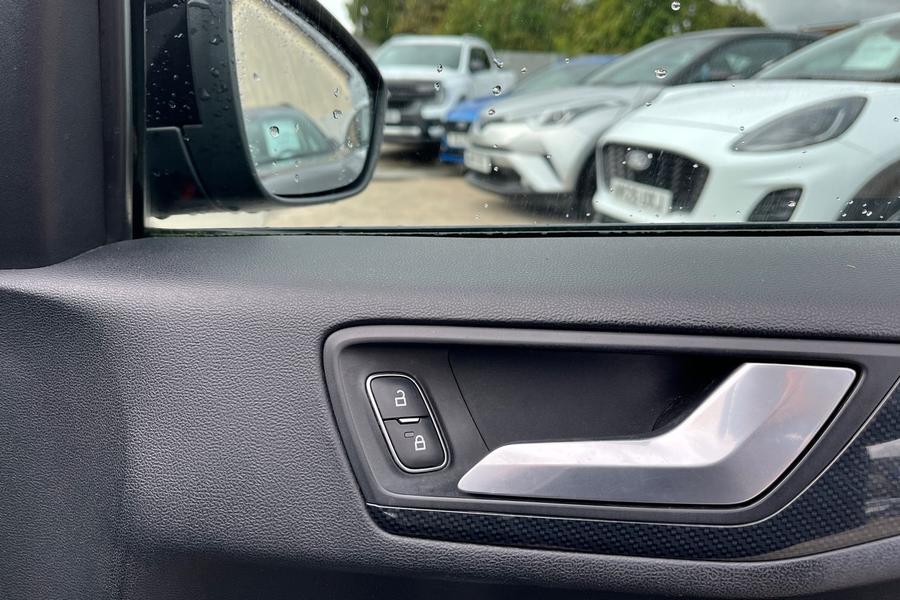 Ford FOCUS Photo autoimg-1c5232ee6783f3fd7048d6984f47c60a7c68607c.jpg
