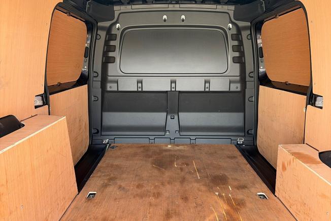 VOLKSWAGEN Caddy Maxi Photo 12