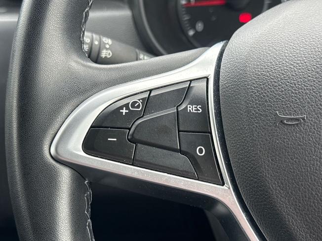 DACIA Duster Photo 16