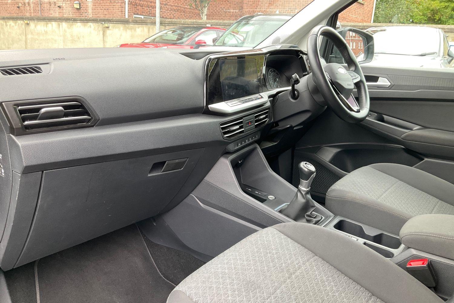 Ford TOURNEO CONNECT Photo 17