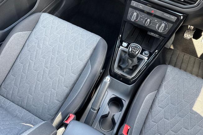 VOLKSWAGEN T-Cross Photo 23