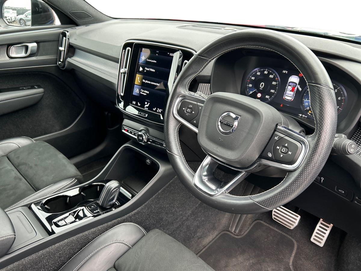Volvo XC40 Photo 18