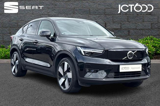 VOLVO C40 Photo 1