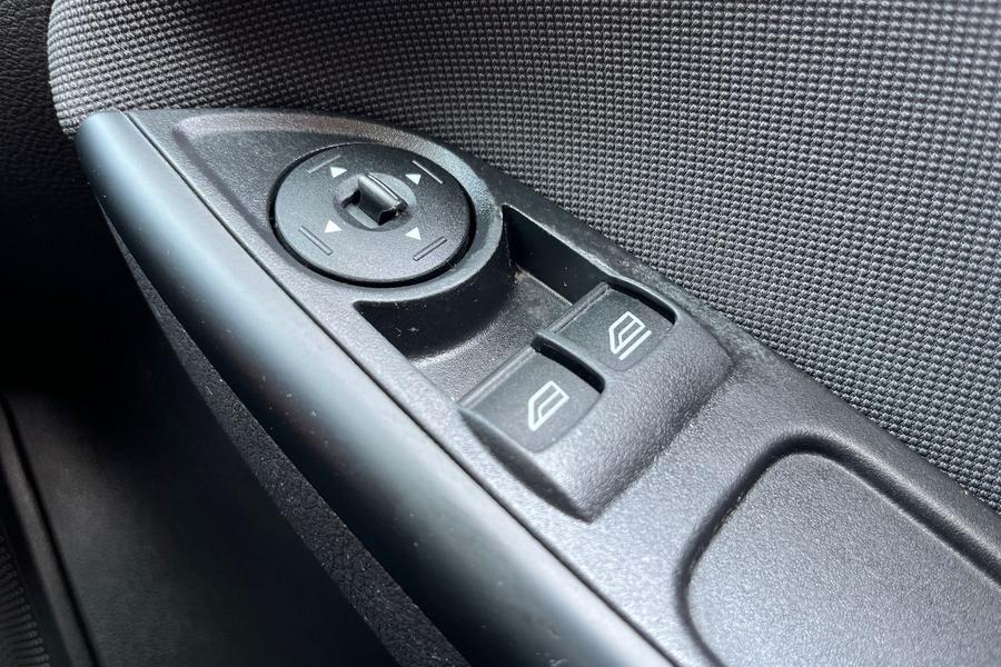 Ford Focus Photo autoimg-1c5f0564e633adbc422c6fae8ebeecbe8e659fff.jpg