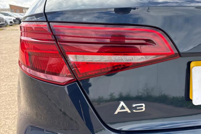 AUDI A3 Photo 44