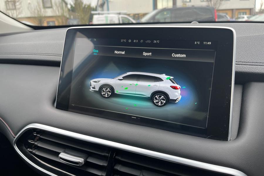 MG Motor UK HS Photo autoimg-1c65a9d92286b74e513d52f91e68f556ba5f2db6.jpg