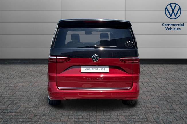 VOLKSWAGEN Multivan Photo 7
