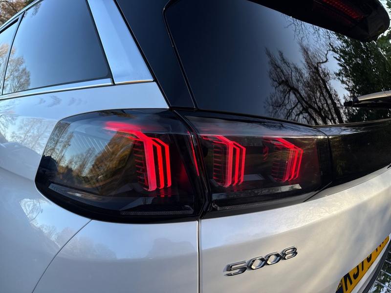 Used Peugeot 5008 KJ73YHT 40