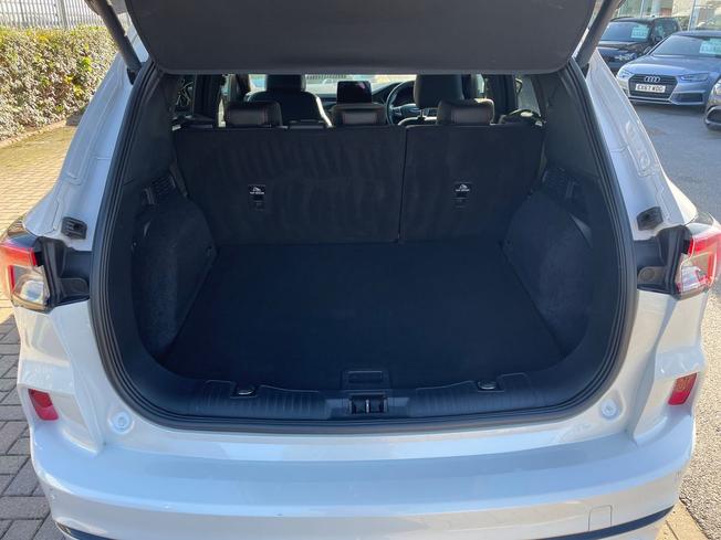 FORD Kuga Photo 12