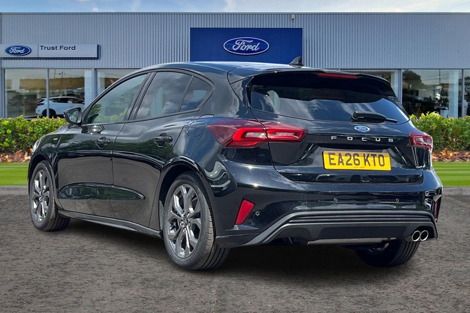 Ford FOCUS Photo 1
