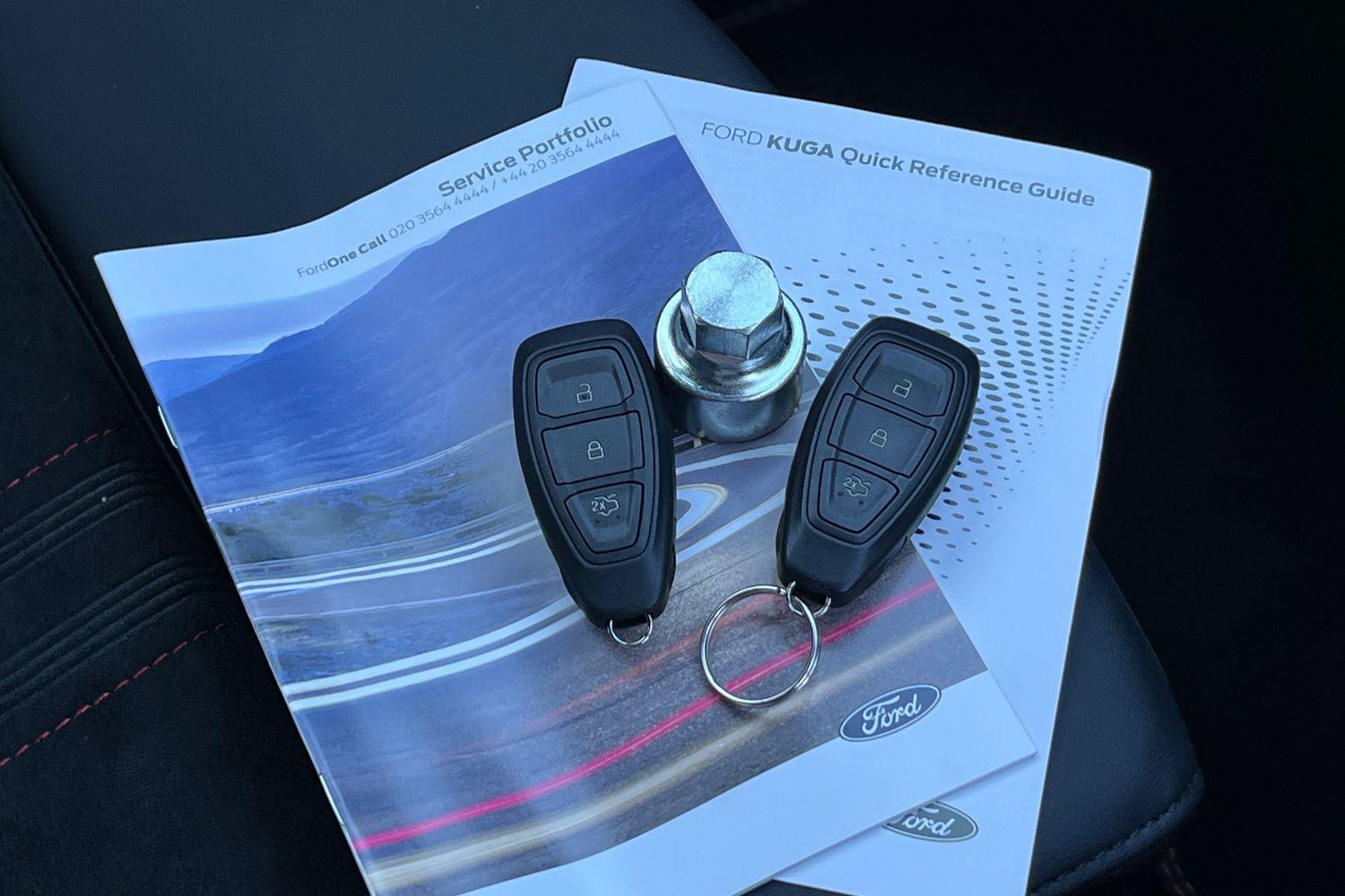Ford KUGA Photo 21