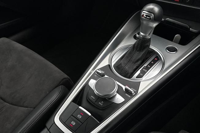 AUDI TT Photo 30