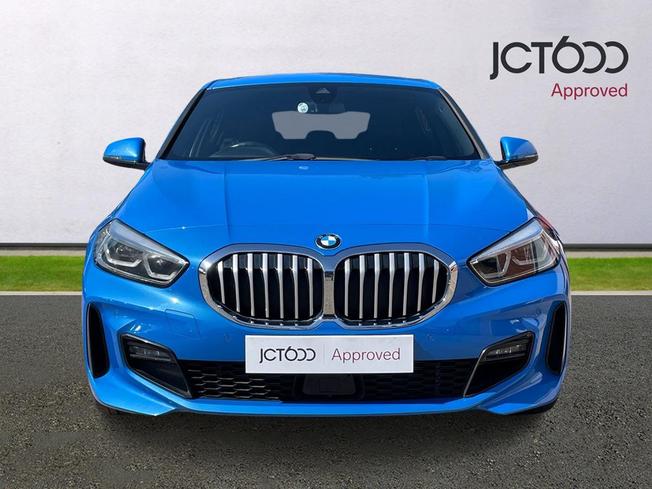 BMW 1 Series Photo 8