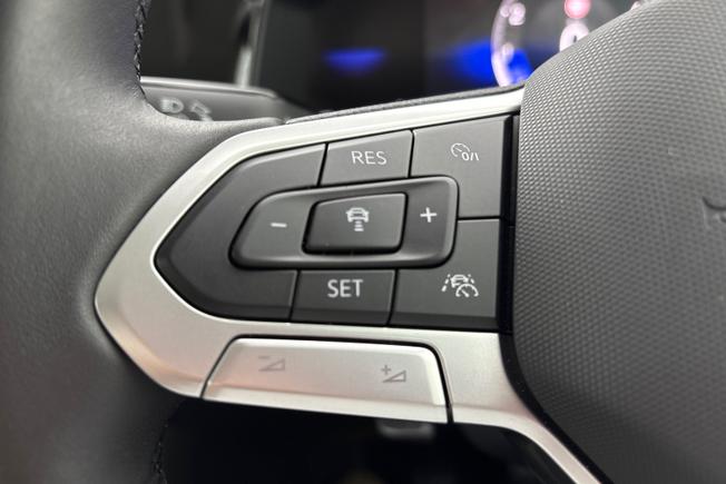 VOLKSWAGEN Polo Photo 16