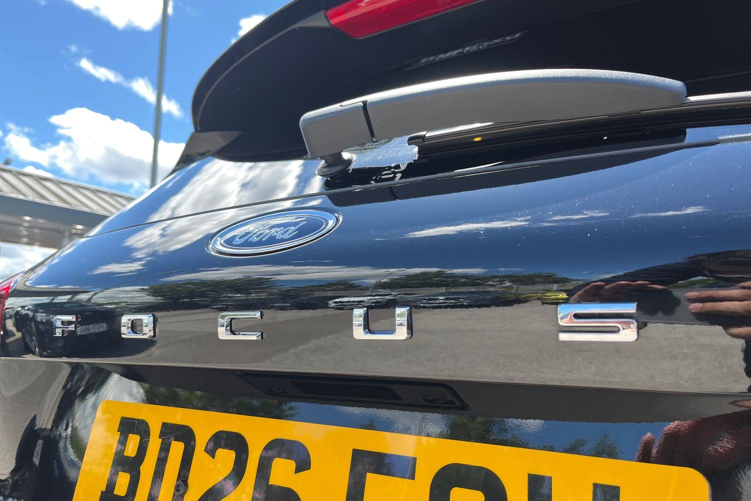 Ford Focus Photo 38