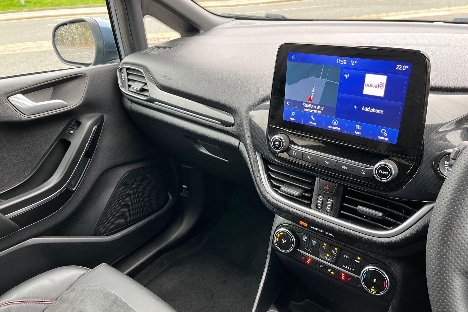 Ford FIESTA Photo 22