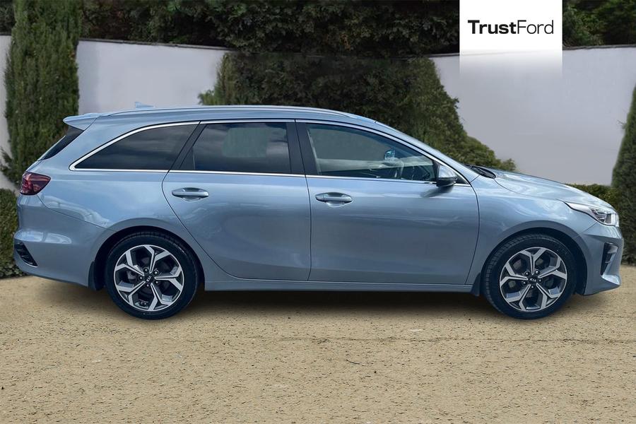 Kia CEED Photo autoimg-1c7414056df95667e70984a2edc24c21b2db78aa.jpg