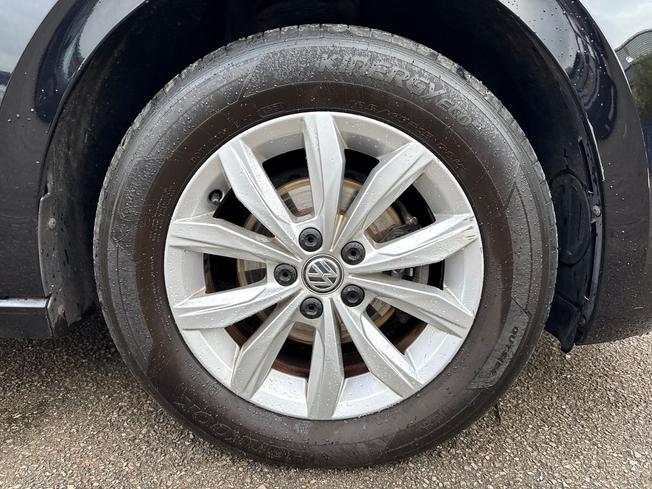 VOLKSWAGEN Polo Photo 5