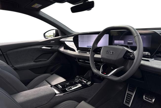 AUDI  Q6 Photo 6
