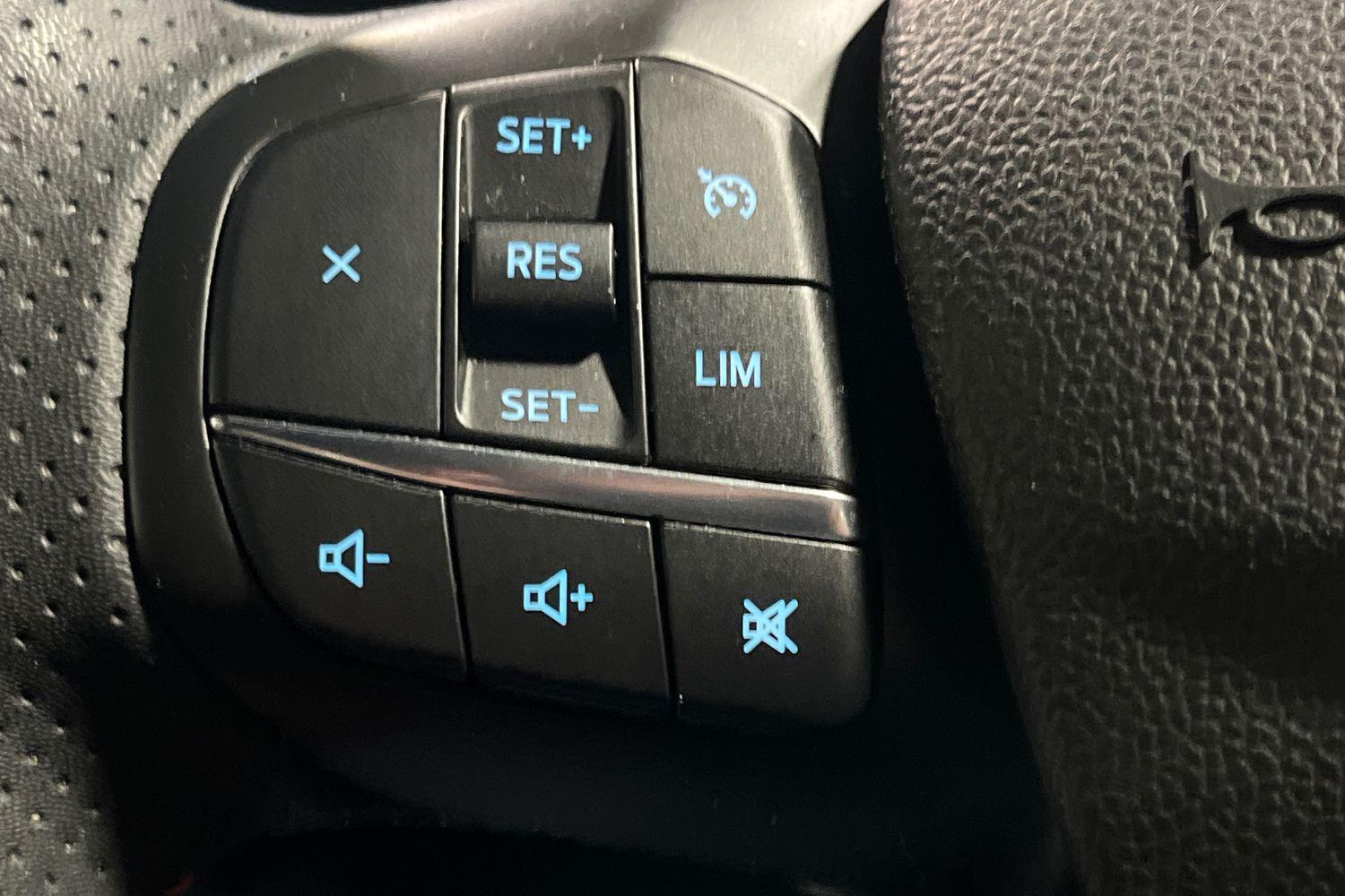 Ford KUGA Photo 41