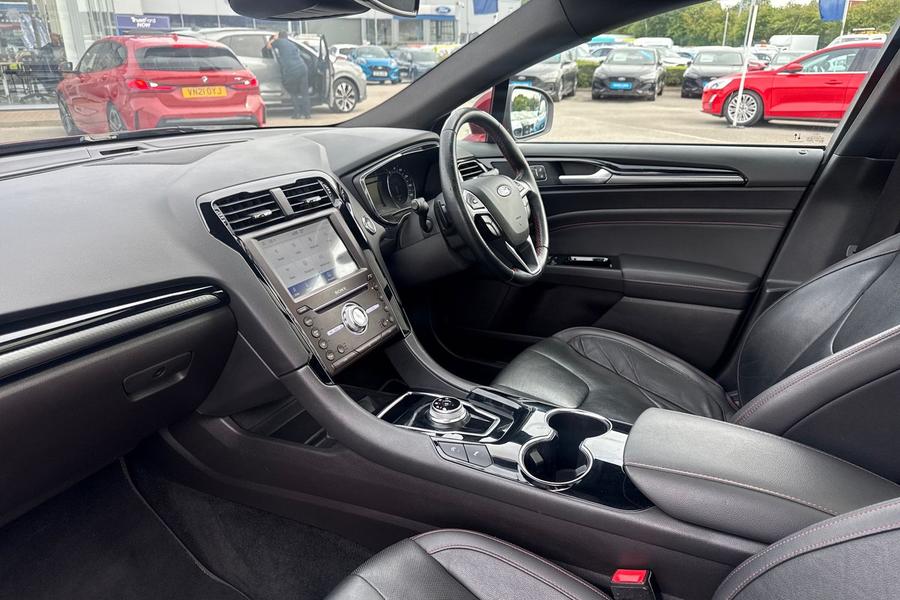 Ford MONDEO Photo autoimg-1c81d80106e320a941dc6d973b4b301d134551e7.jpg
