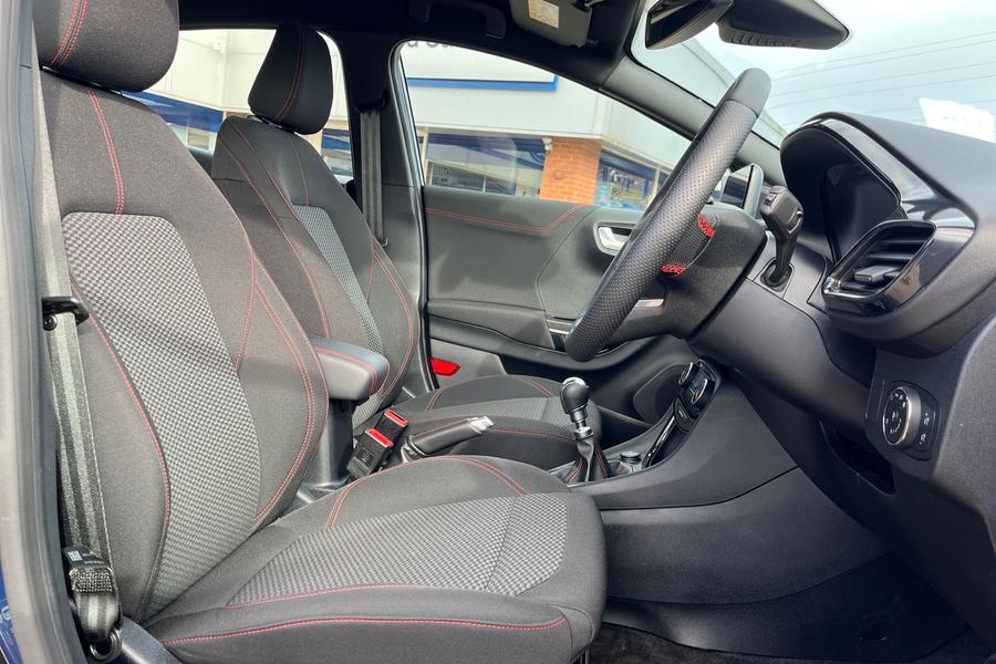 Ford PUMA Photo autoimg-1c820e968b829c5ecf09f8de424c4ddaf8b19158.jpg