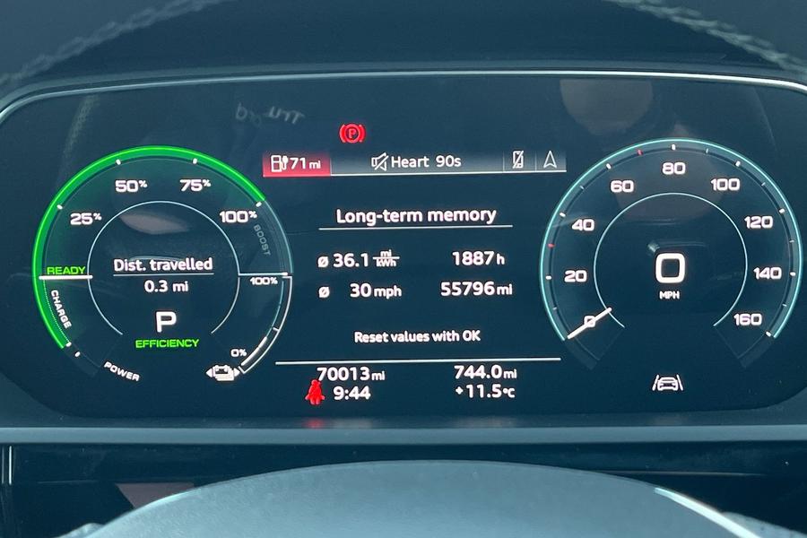 Audi E-TRON Photo autoimg-1c8297d0ed96b922dcfc7b96af268a1646da44d1.jpg