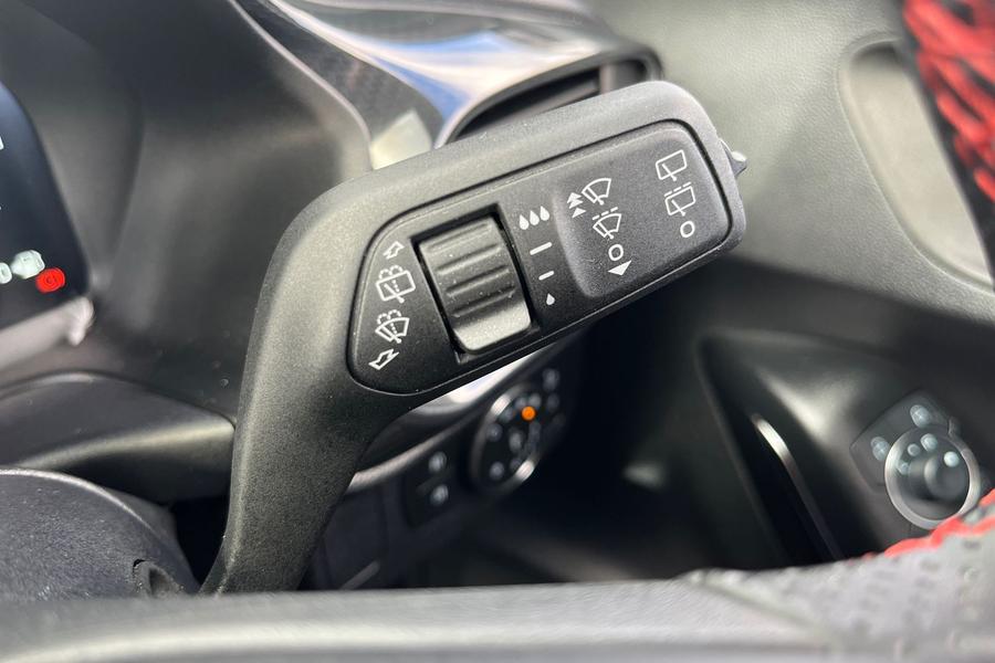 Ford PUMA Photo autoimg-1c85ce35ce8e6fad9ed6e8c03af21173ea4ef68a.jpg