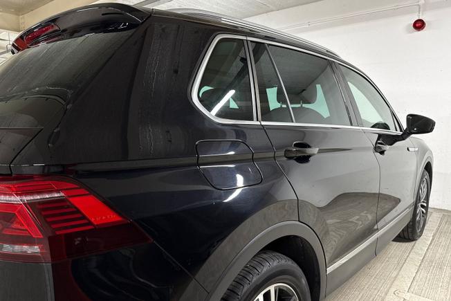 VOLKSWAGEN Tiguan Photo 38