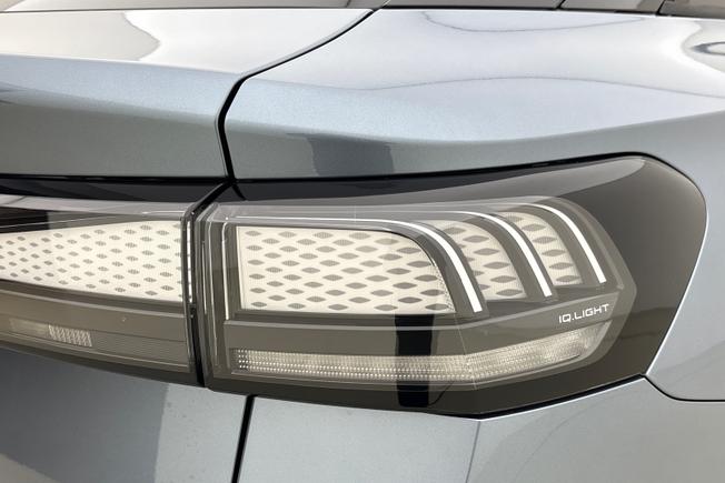 VOLKSWAGEN Id.7 Photo 18
