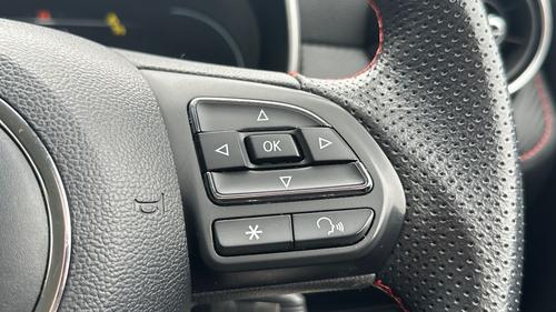 MG MG ZS Photo autoimg-1c8bd55613b680451518f37aba923c48866bc336.jpg