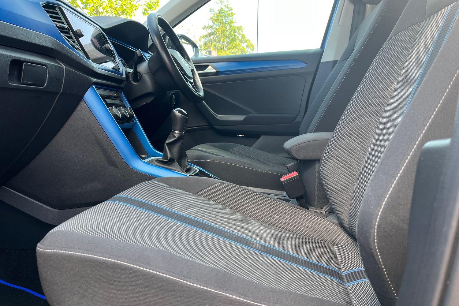 Volkswagen T-ROC Photo 17