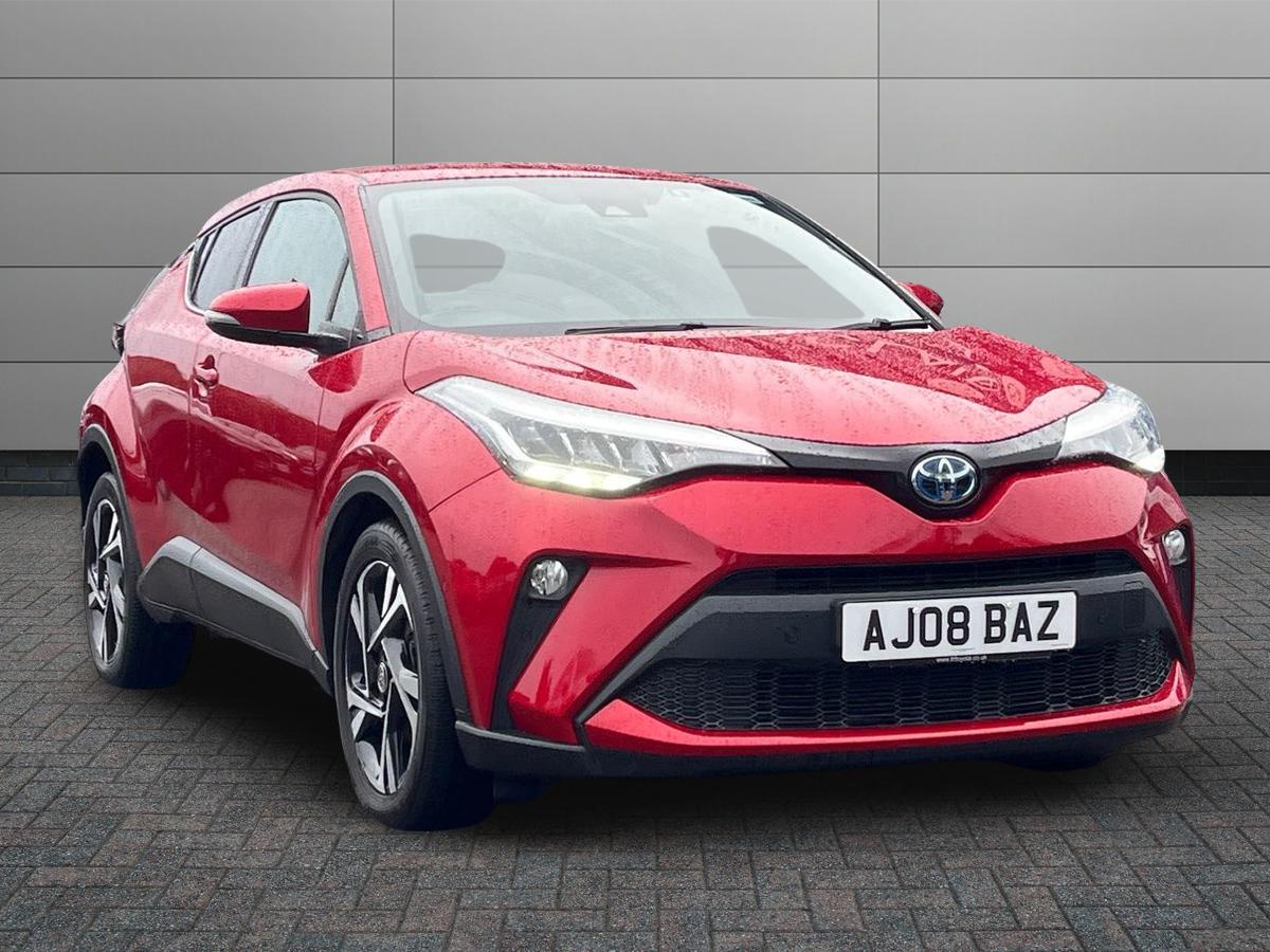 Toyota C-HR Photo 0