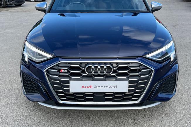 AUDI S3 Photo 23