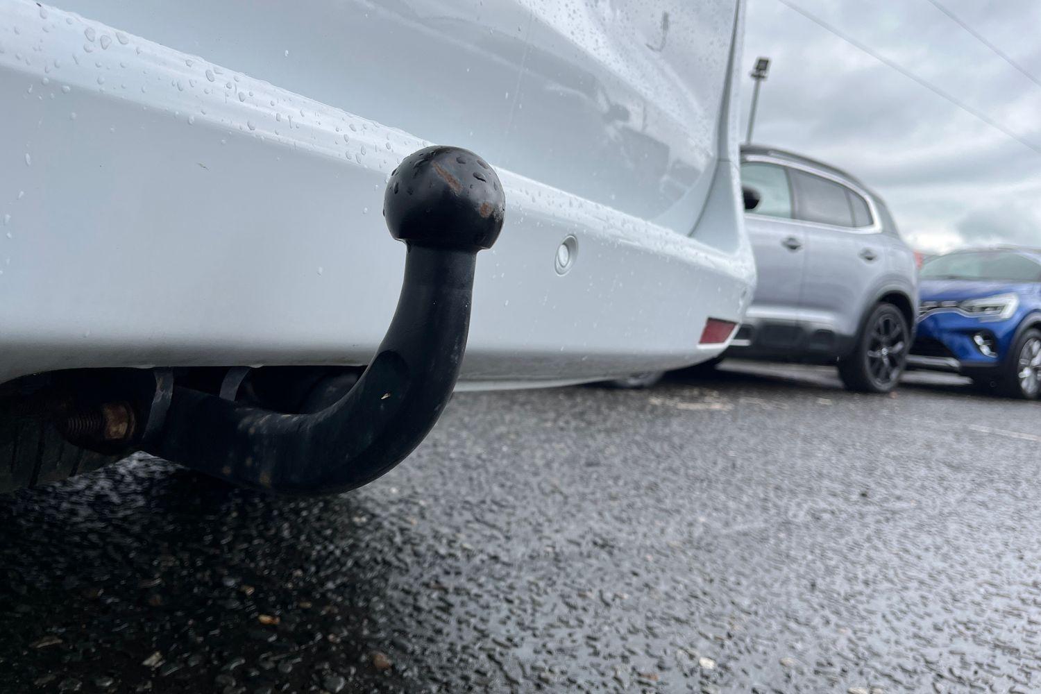 Mercedes-Benz VITO Photo 16