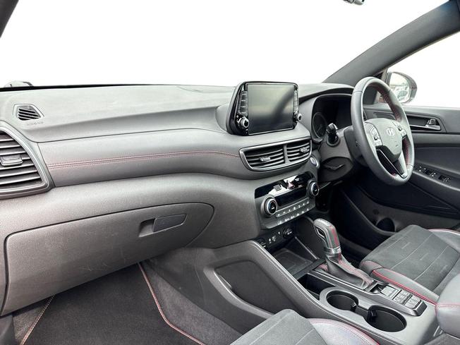 HYUNDAI Tucson Photo 2