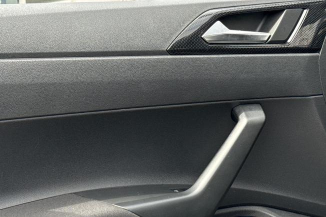 VOLKSWAGEN Polo Photo 45