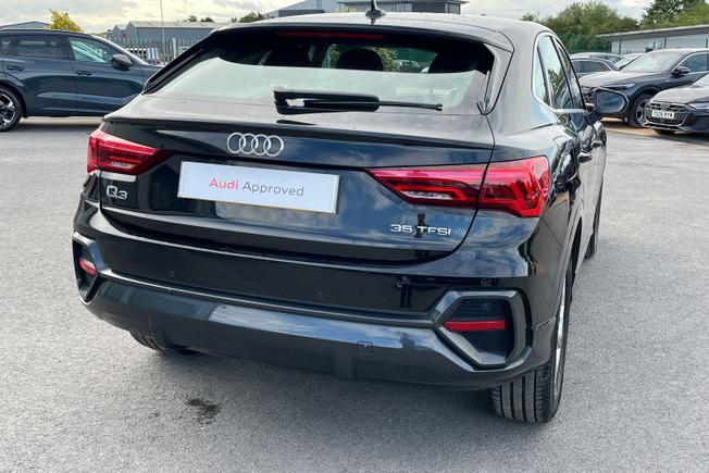 AUDI Q3 Photo 55