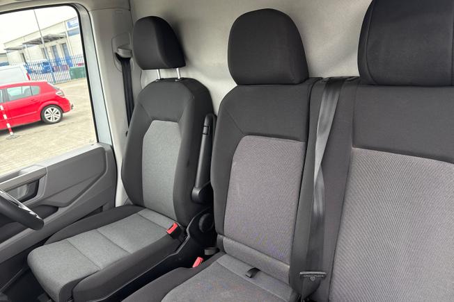 Volkswagen Crafter Photo 34