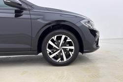 VOLKSWAGEN Polo Photo 5